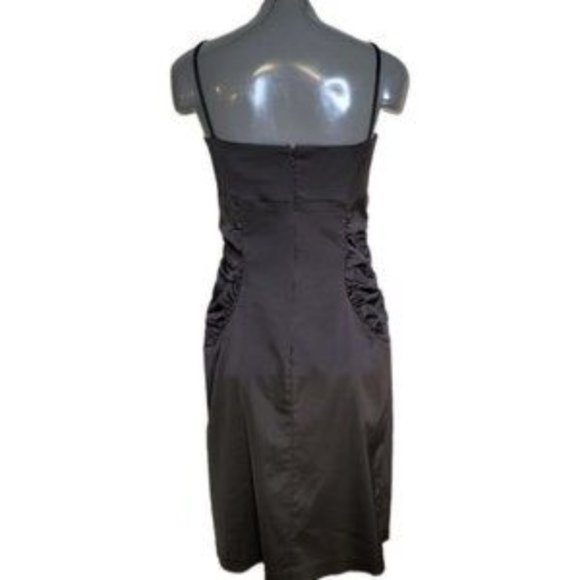 Xscape By Joana Chen Women's Black Sleeveless Back Zip Knee Length Dress Size 14 - Picture 4 of 5